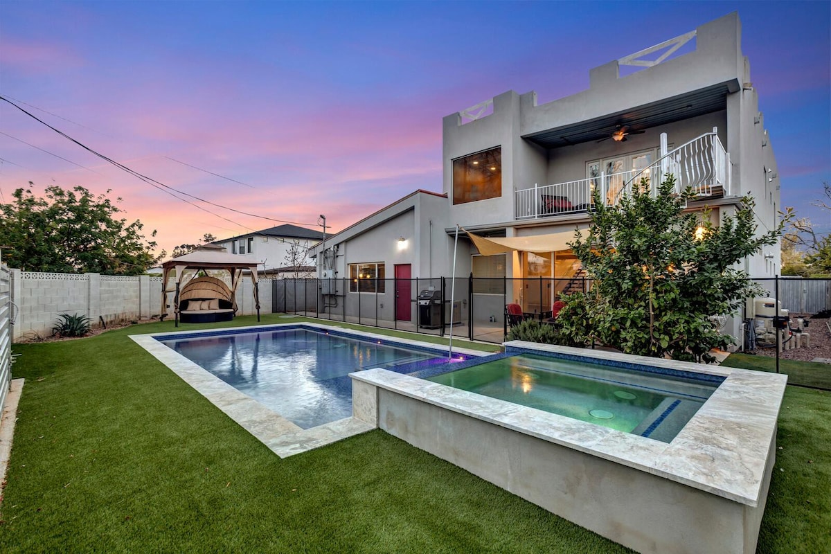 Modern-Industrial Home & Casita w Pool & Spa