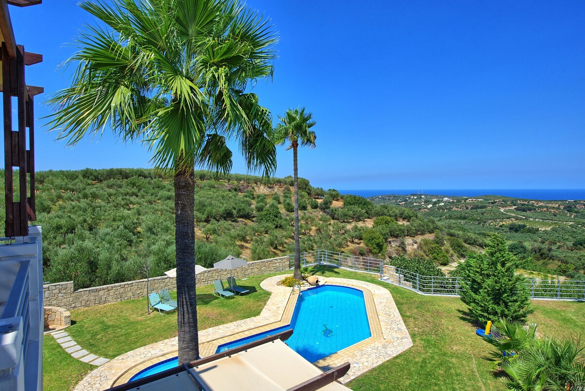 Villa Myrtia - Villa rental with private pool and