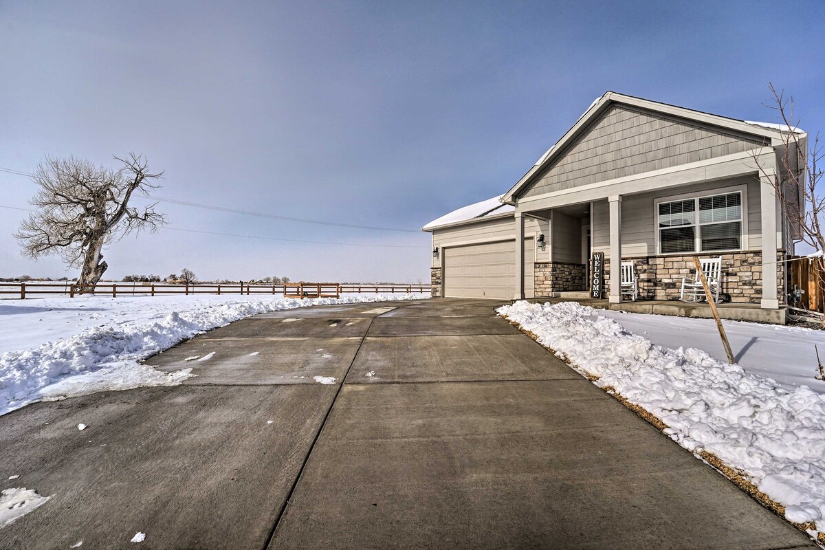 Dreamy Windsor Home with Grill ~ 3 Miles to Lake!