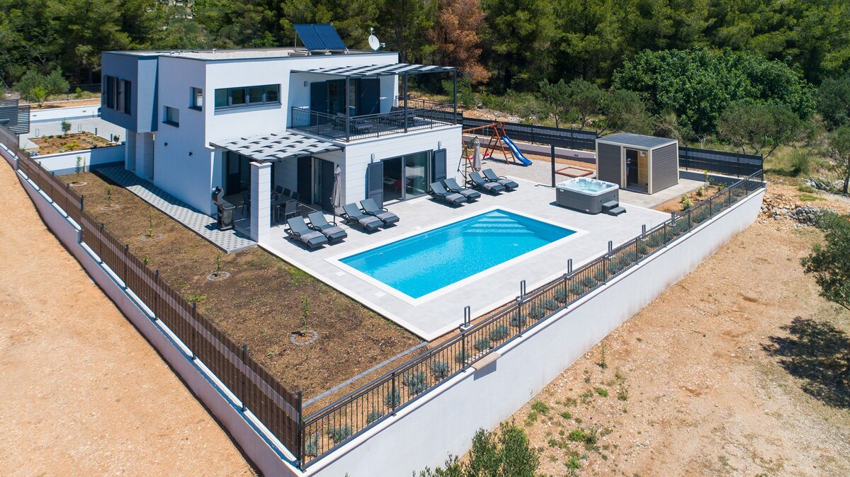 Luxury Villa Callisto Orebić with private pool