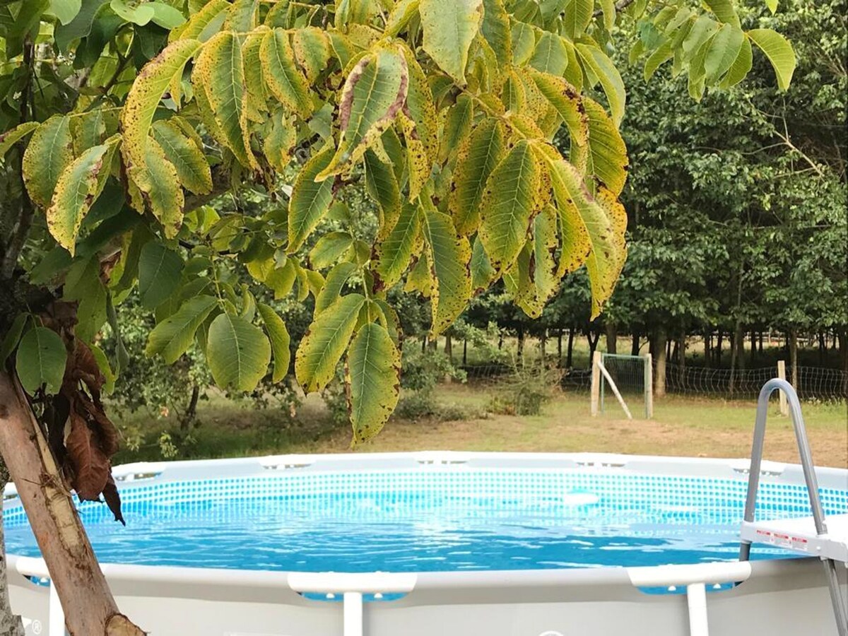 Villa for 14 ppl. with swimming-pool at Valença