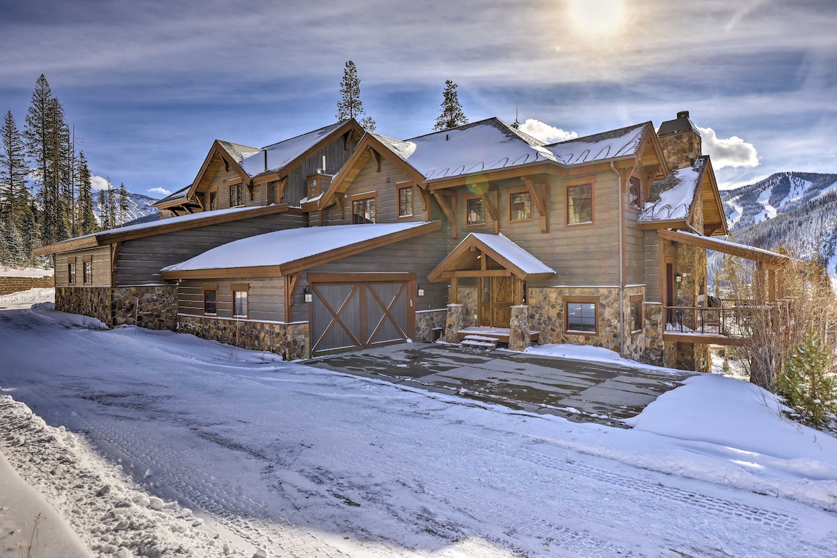 NEW! Skier's Dream Winter Park Townhome w/ Hot Tub
