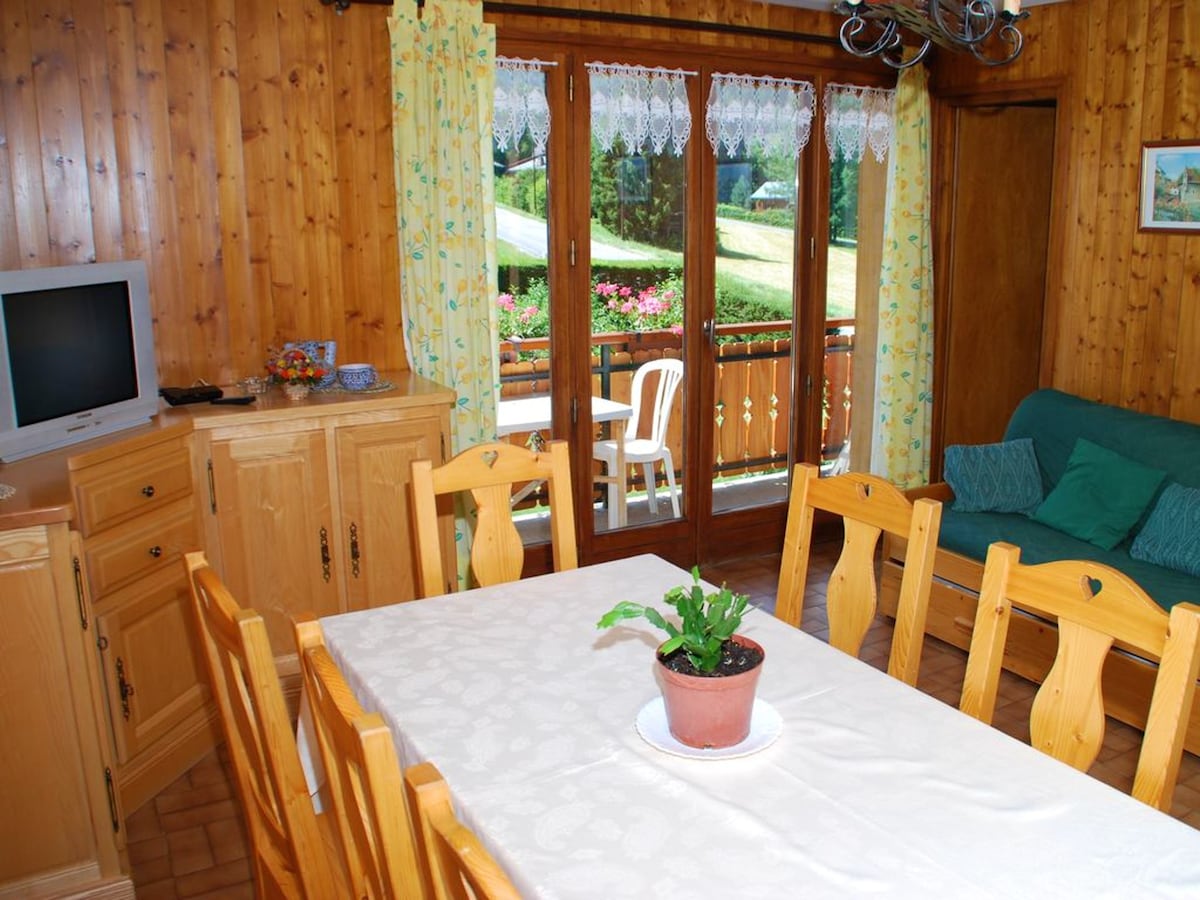 Appartement 2 km away from the slopes for 6 ppl.