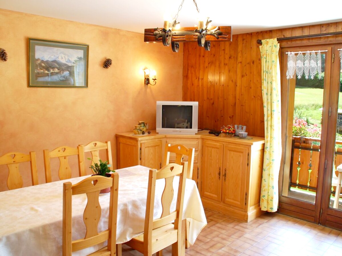 Appartement 2 km away from the slopes for 6 ppl.