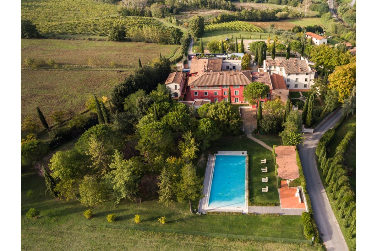 Palagio 3 in chianti with Shared pool