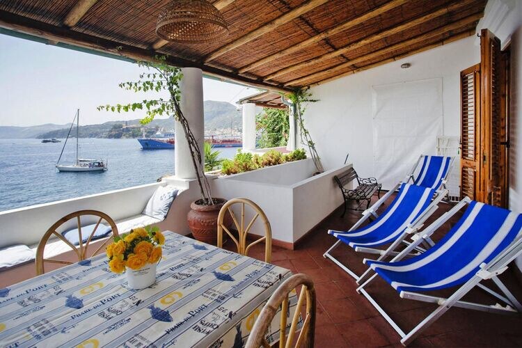 Apartment in Lipari