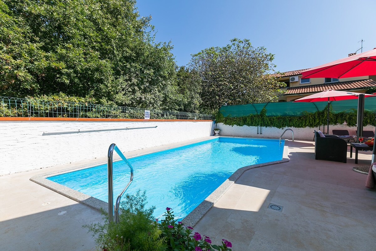 Vallis Aurea - Villa Vallis Aurea with Pool