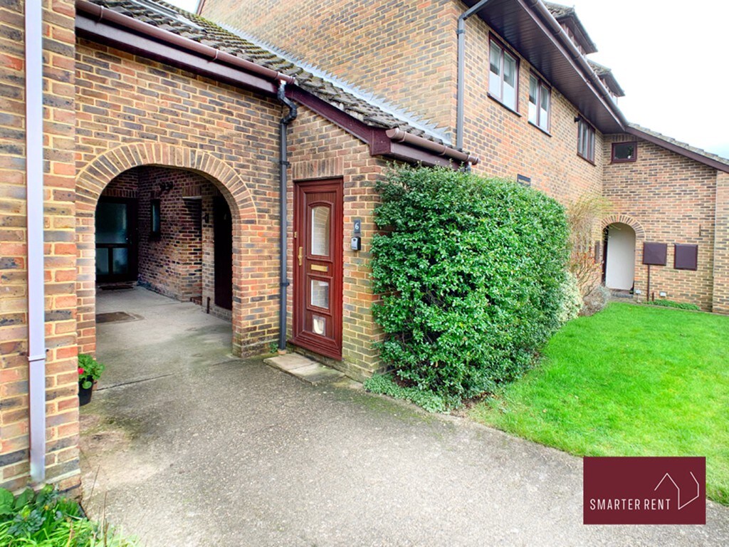 Wokingham - Maisonette, Communal Garden