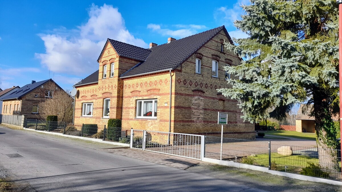 Ferienwohnung mit zwei Schlafzimmer ( Zimmervermietung Lehmann)