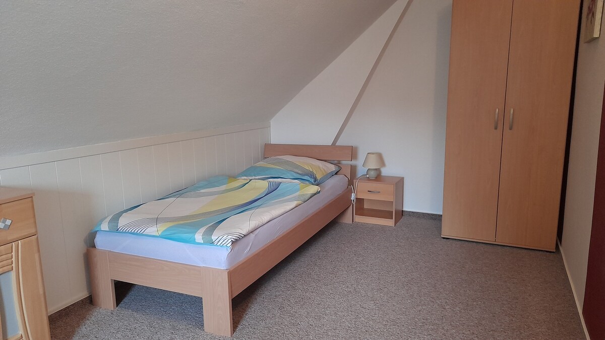 Ferienwohnung mit zwei Schlafzimmer ( Zimmervermietung Lehmann)