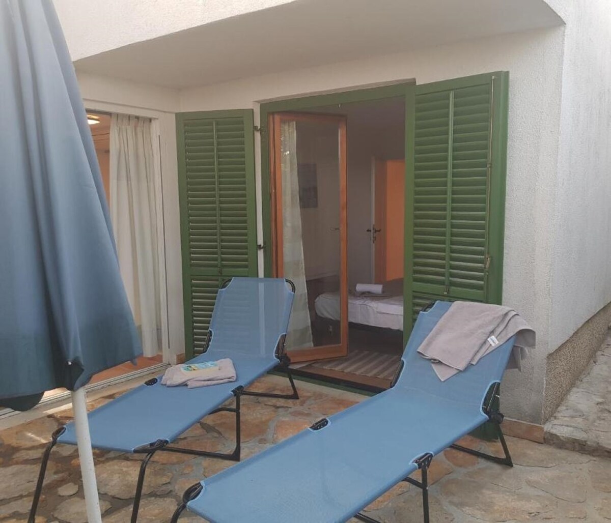 Apartment Kike - 60 meters from the beach