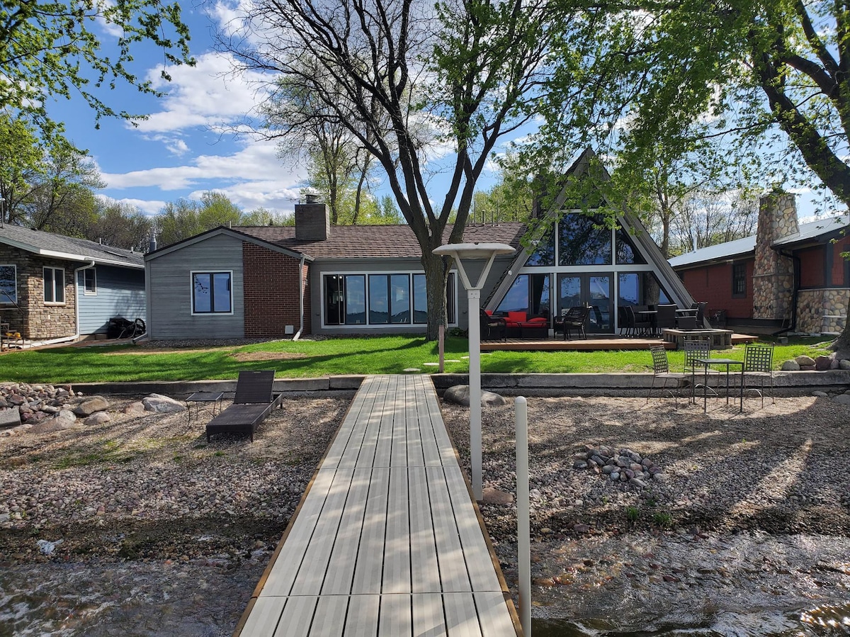 Sandy Beach Retreat on Big Spirit Lake