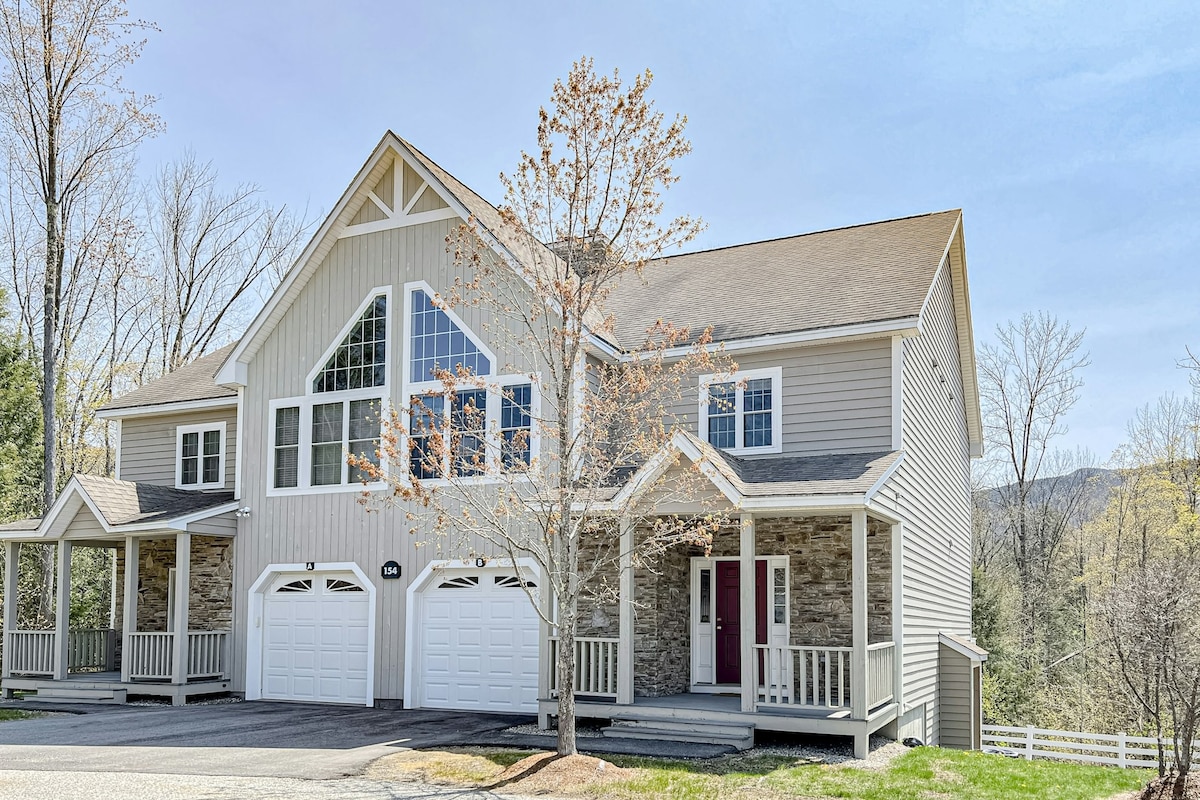 4BR Mountainview | Deck | Pool | Fireplace