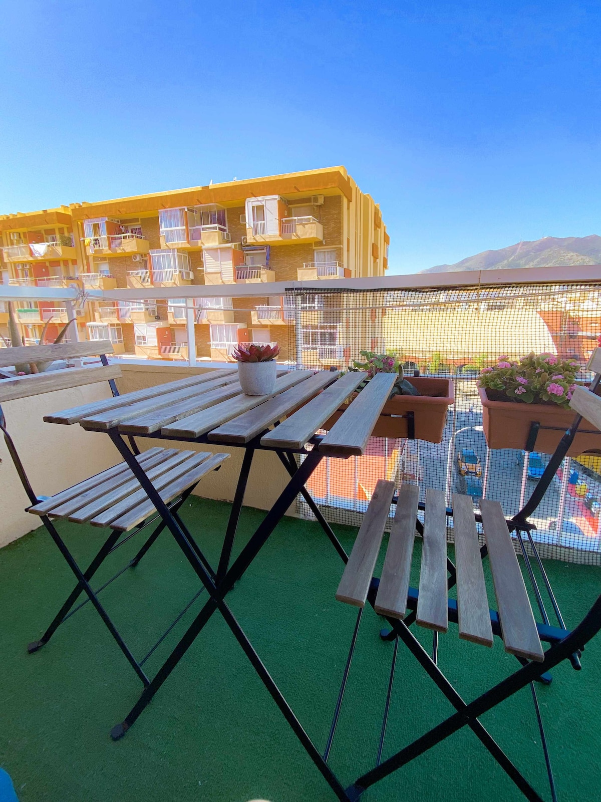 CHARMING APARTMENT 500M FROM THE BEACH
