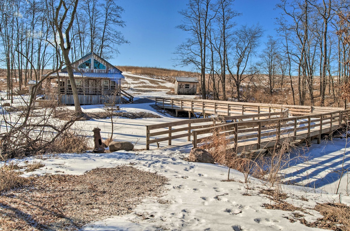 Rustic Powersville Cabin: Secluded Countryside!