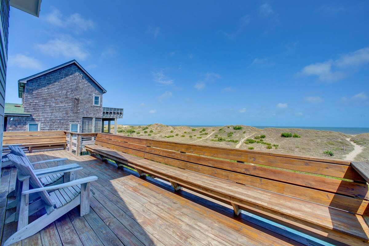 4BR Oceanfront | Pool | Hot Tub | Fireplace
