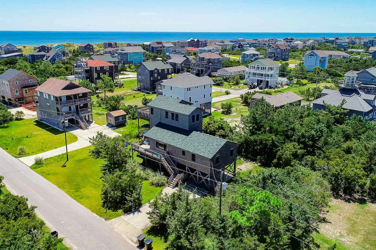 3BR | Pool | Hot Tub | Fireplace | Balcony