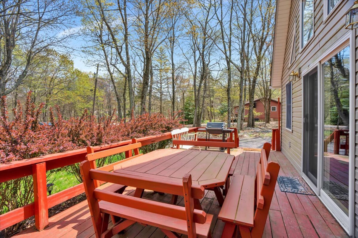 Pocono Chalet | Hot Tub | Fireplace | W/D