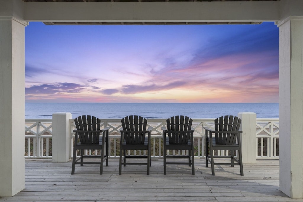 WOW! Luxury Beachfront Oasis w/ Ocean Views