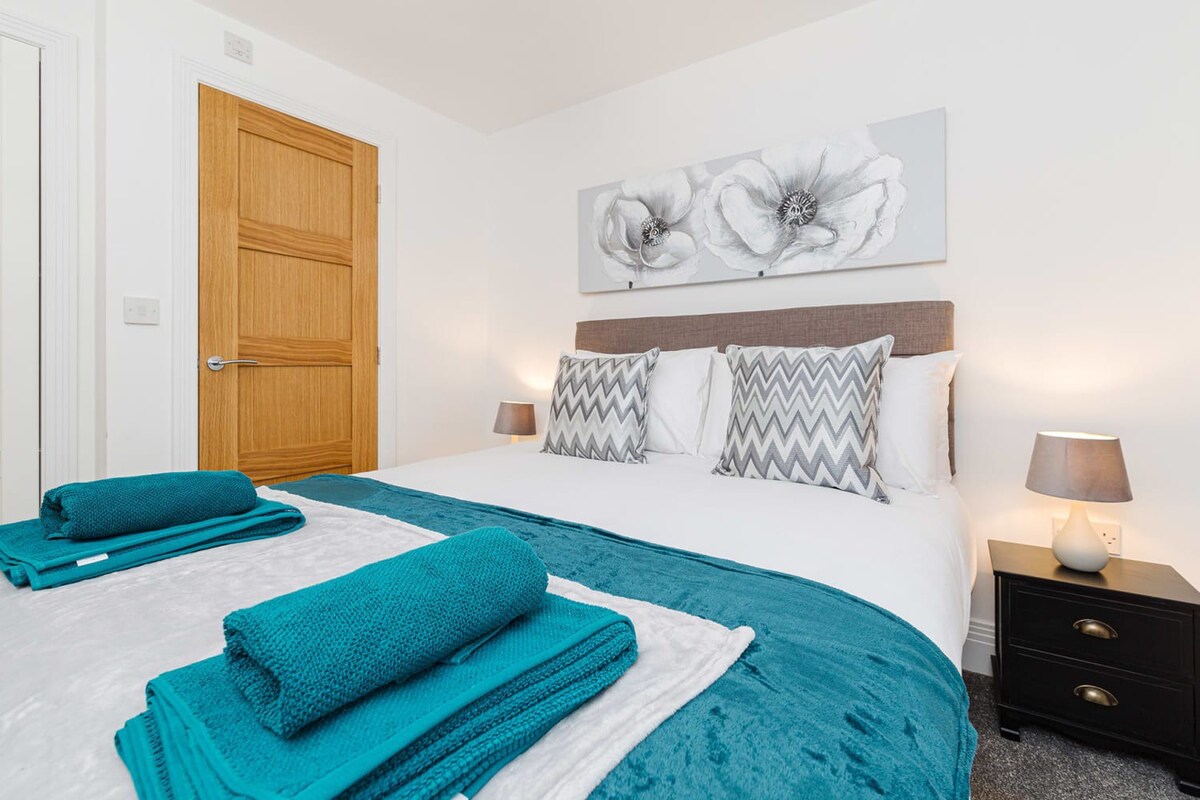 Tannery Place | 3 Bedrooms Parking Wi-Fi Garden