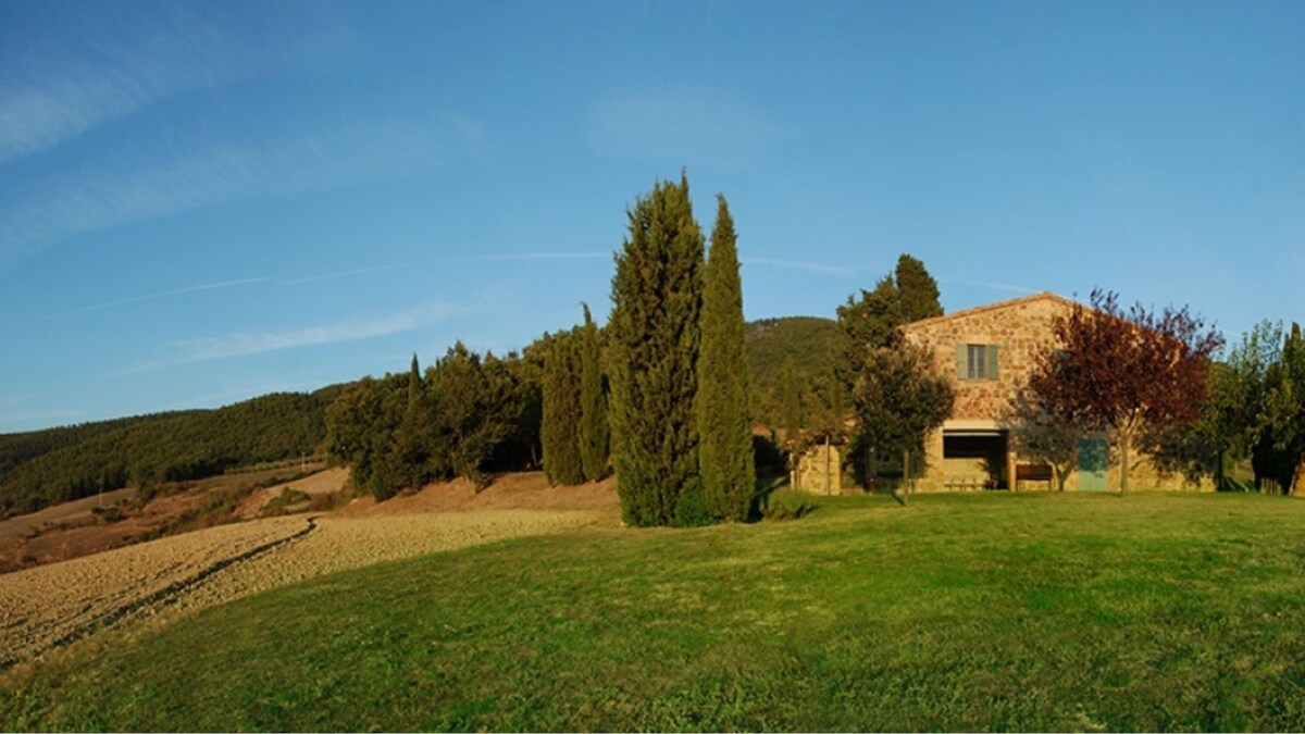 Splendid villa with view in Castiglioncello sul Tr