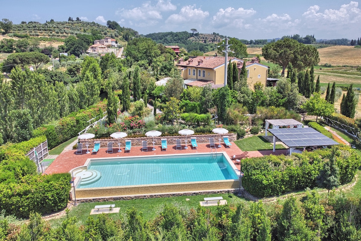 托斯卡纳豪华别墅，带泳池，靠近比萨和佛罗伦萨- 20人