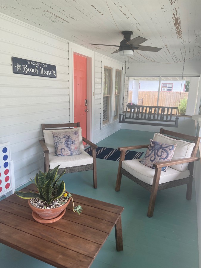 3Bdrm Retreat w/ Coastal Charm | Pet-Friendly