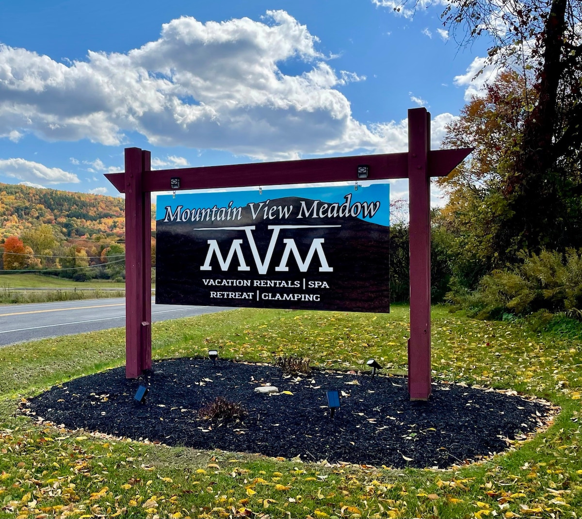 The Lodge at Mountain View Meadow