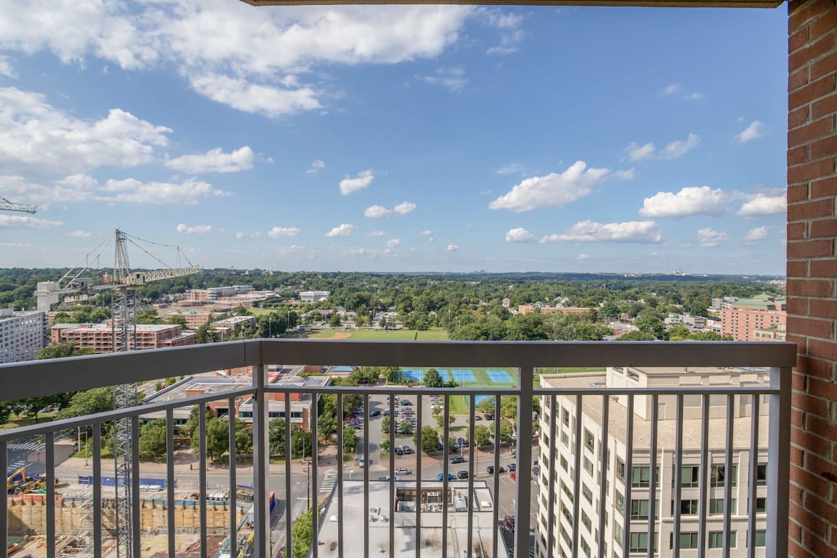 Amazing Condo @Ballston With Gym