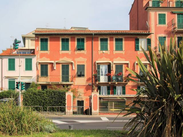 塞斯特里莱万泰 (Sestri Levante)的民宿