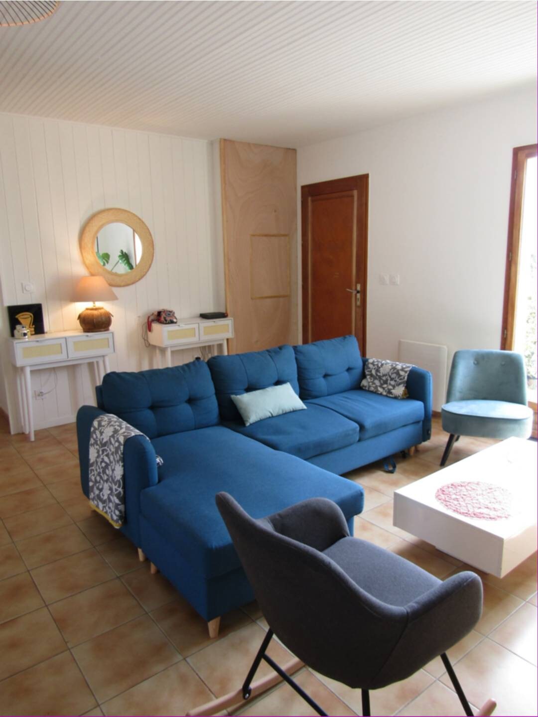 Pleasant spacious villa with swimming pool for 10 people near the lake of Lacanau
