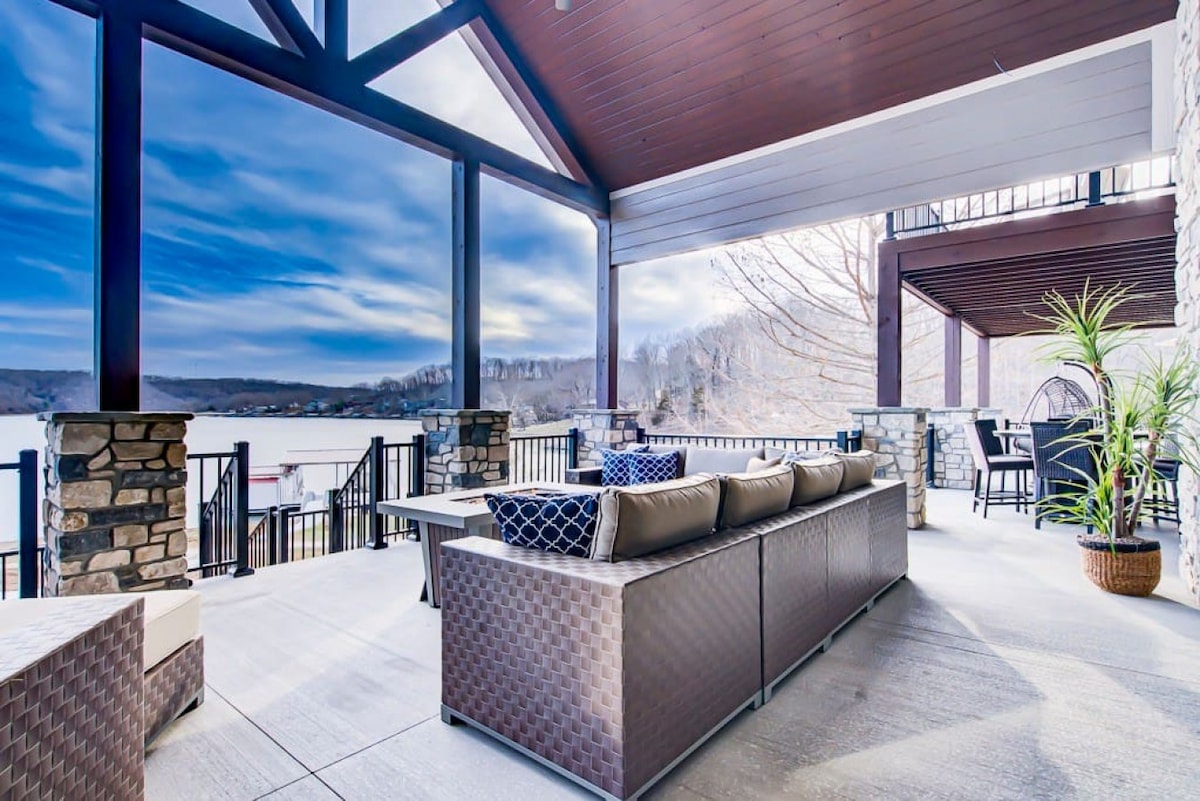 LOTO Pointe | Resort Style | Luxury | Views