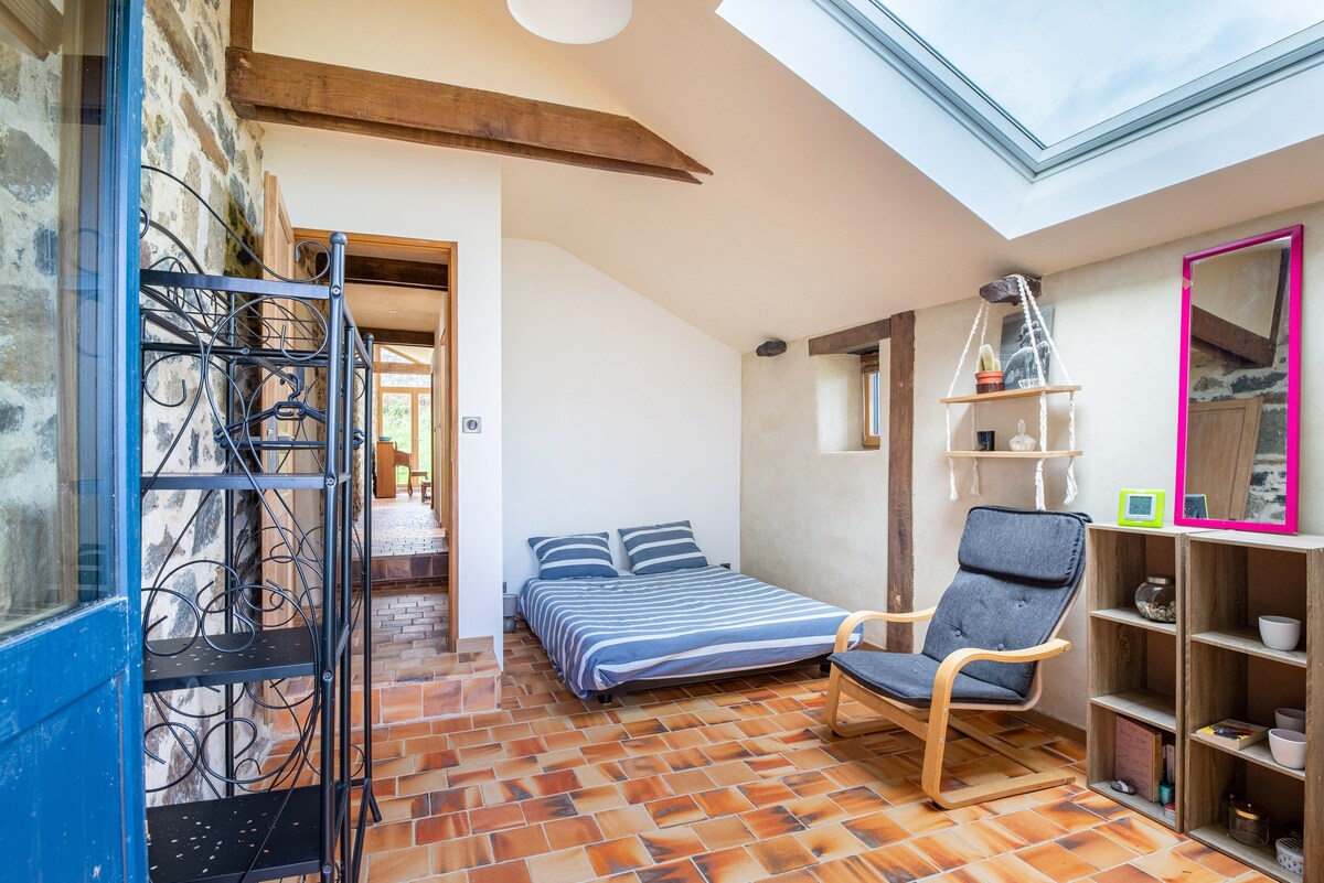 LE VIEUX PRESSOIR - Beautiful renovated farmhouse