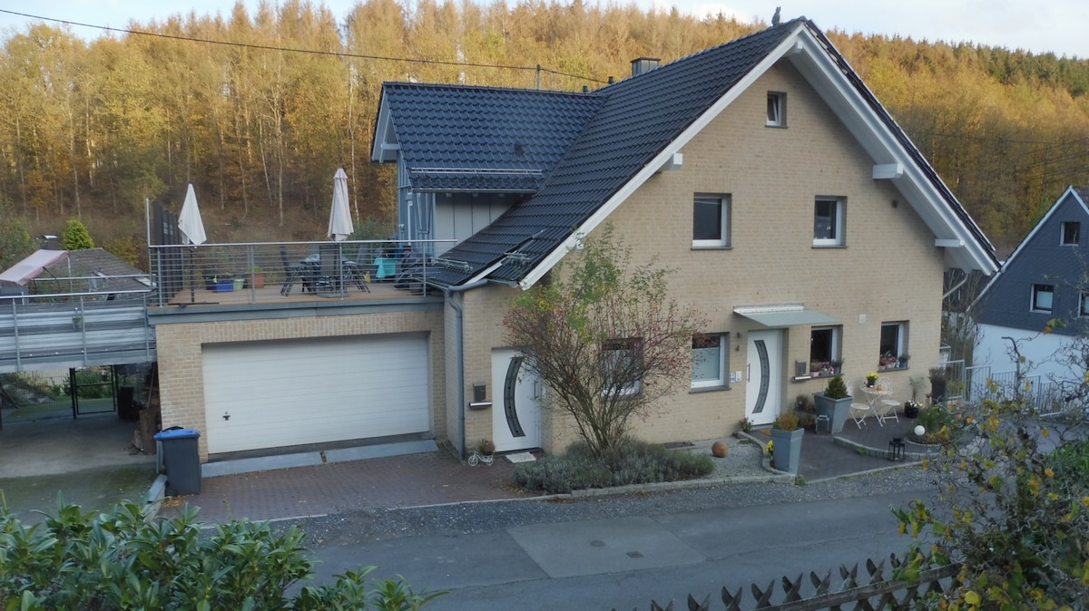 Ferienwohnung (115qm) mit Balkon und Sonnenterrasse (Sonnendeck4)