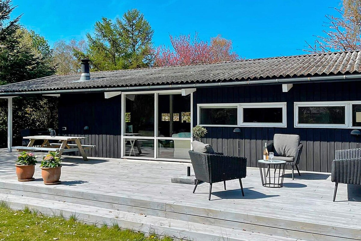 6 person holiday home in gilleleje