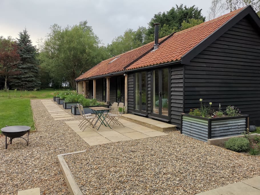 The Firs Suffolk - luxury 5* lodges hot tub, sauna