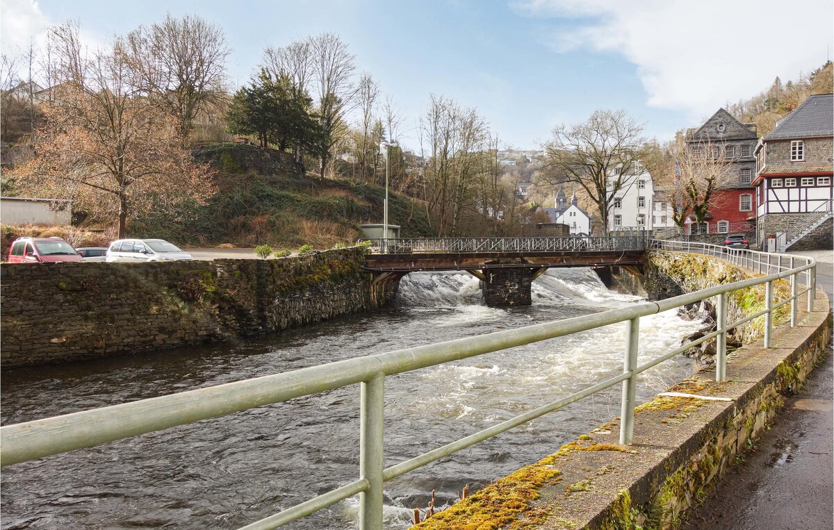 2 bedroom awesome apartment in Monschau