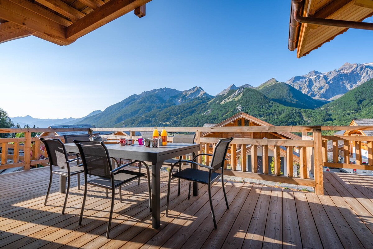 Chalet Luxe Aigle pour 14 pers à Monetier Les Bain