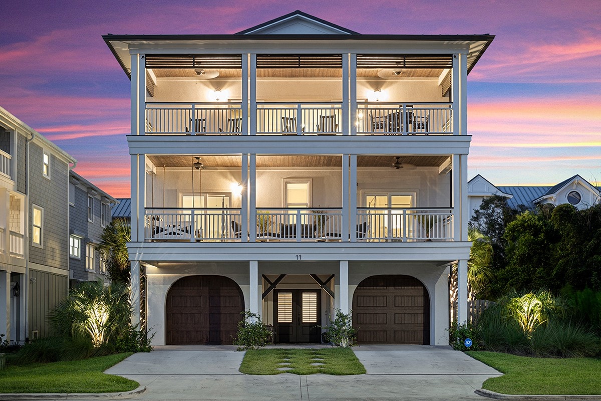 Luxurious 5br/5.5bath Wrightsville Beach home