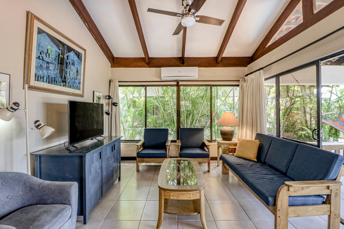 Dreamy 3BR Waterview 1st-Floor | Private Pool
