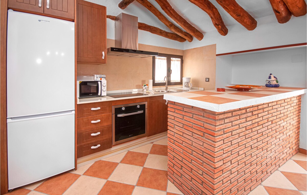 Amazing apartment in Monterio with kitchenette