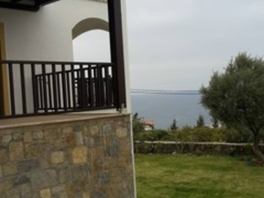 Comfortable 2 BR House with Garden and Shared Pool in Bodrum