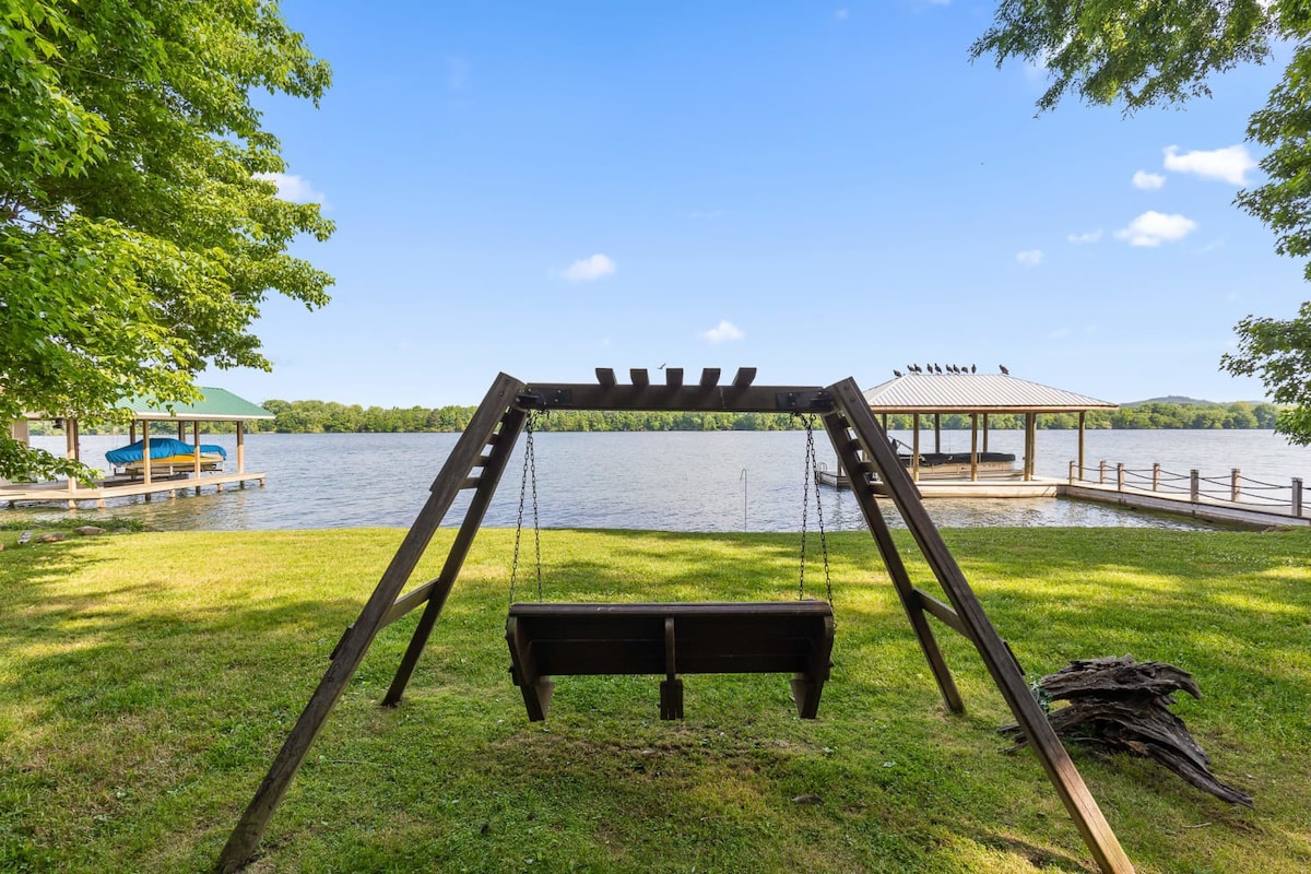 River Access and Dock - Chickamauga River Refuge