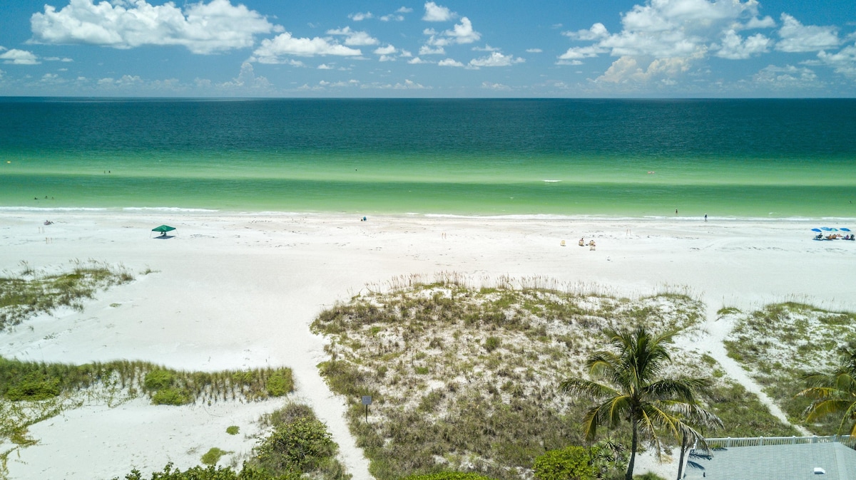 Anna Maria Beach Place 5 Directly Across The Stree