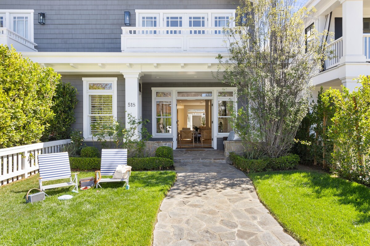 Crystal Cove by AvantStay | Gorgeous Newport Home