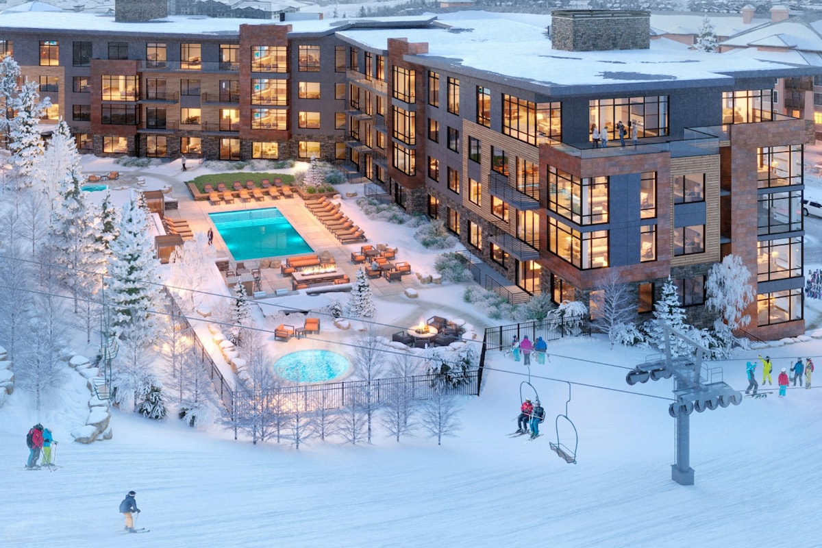 All-Suite 2BR Ski In/Out Mountainview Lift