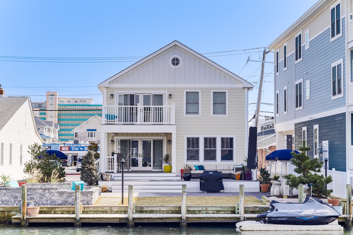 Updated Ocean City Home w/ Dock Access & Yard