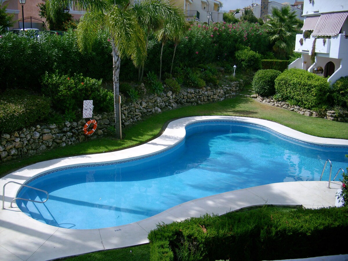 Apartement for 4 ppl. with shared pool at Estepona