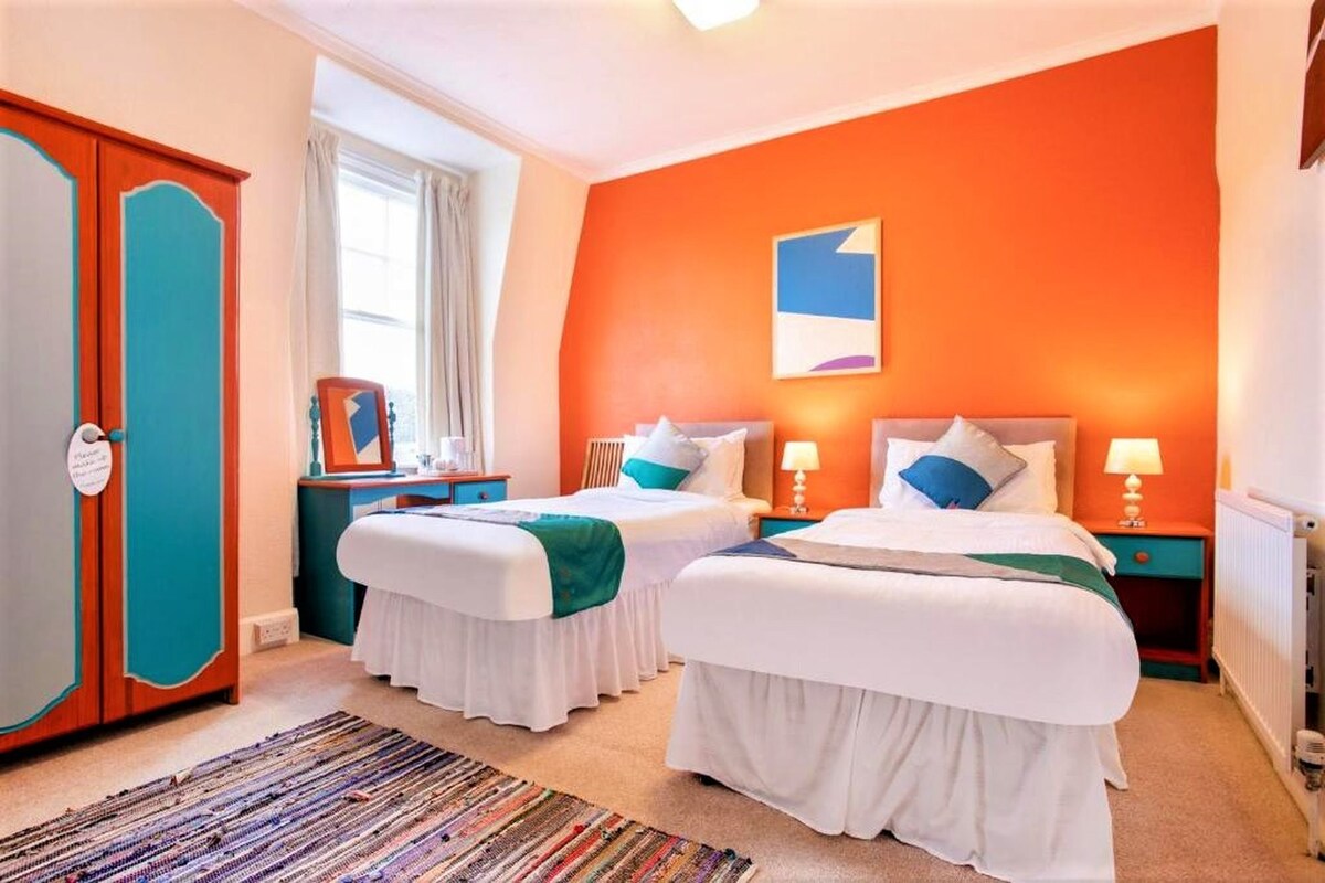 Twin room at Yardley Manor Hotel