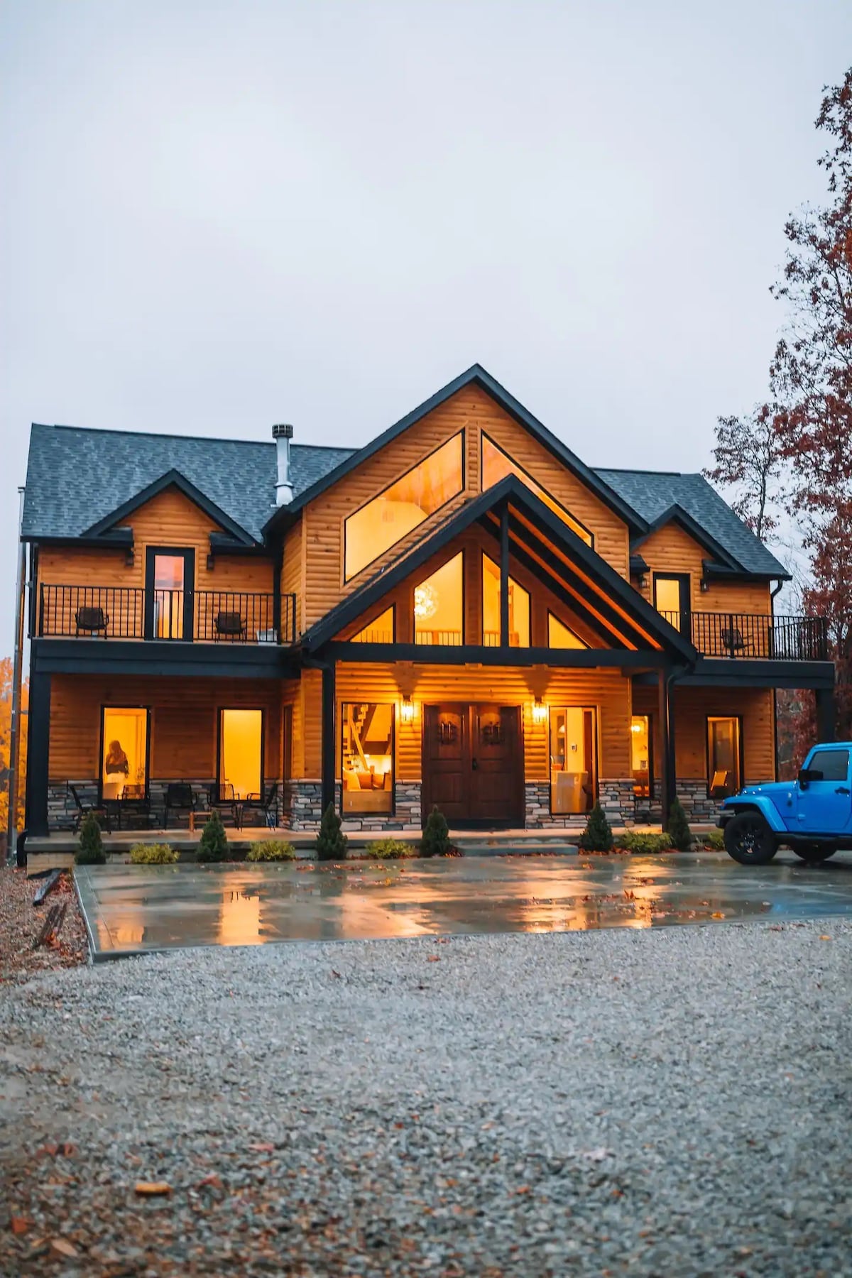 豪华隐蔽的小屋，带泳池，可欣赏美景